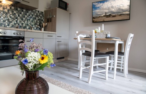 Steintor-Vorstadt Apartamento | Modern 1-room apartment near the train station, newly renovated, top furnishings