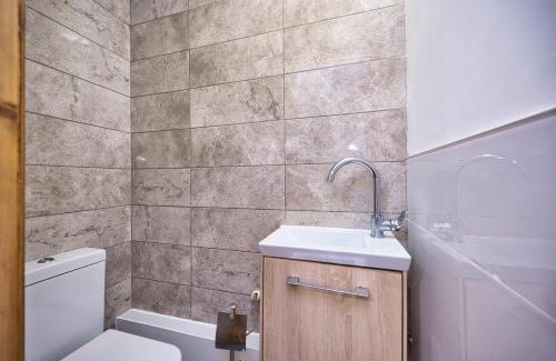 Bromley North Apartamento | Modern 1Bed, 2 Min to Tube & DLR in London E3