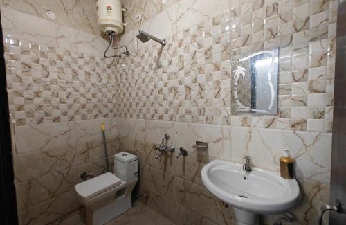 Kharar Apartamento | Modern 1BHK Stay in Kharar