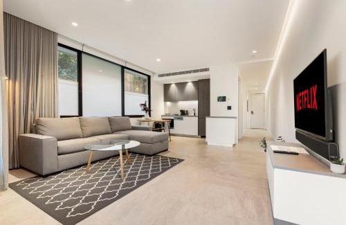 Coogee Apartamento | Modern 1BR Abode with Courtyard Steps to the Beach