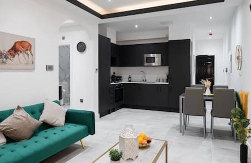 Newbury Apartamento | Modern 1BR Apartment Newbury Town Centre