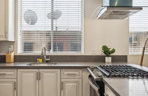 East Hollywood Apartamento | Modern 1BR Apt in Hollywood