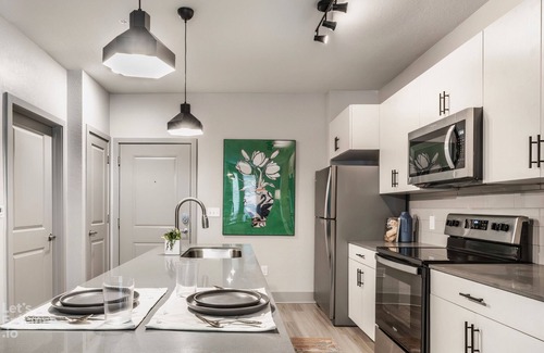 East Ybor Apartamento | Modern 1BR Apt in Ybor 5min to DT Pet Friendly