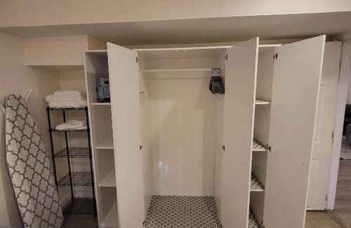 Potomac Casa | Modern 1BR Basement Suite