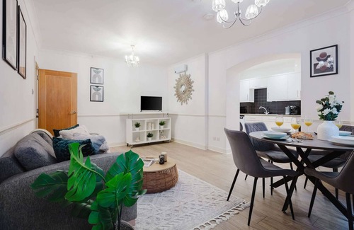 Bread Street Apartamento | Modern 1BR by the Thames & Walk to St. Paul’s