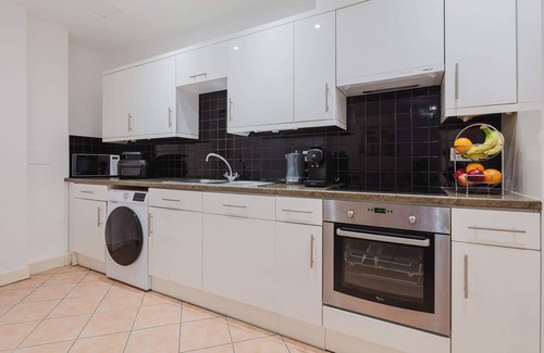 Bread Street Apartamento | Modern 1BR by the Thames & Walk to St. Paul’s
