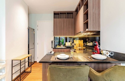 Bang Wa Apartamento | Modern 1BR Condo - Garden View - Fast Wi-Fi