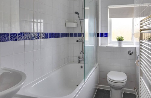 Harlow Apartamento | BookedUK: Bright and spacious flat in Harlow