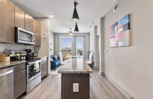 Montopolis Apartamento | Modern 1BR King Suite Close to Downtown w Fast Wifi