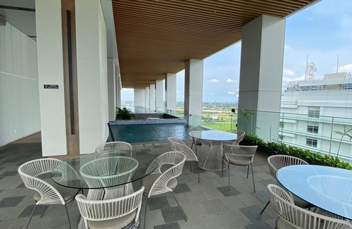 Pinang Apartamento | Modern 1Br Near Ikea At The Smith Alam Sutera Apartment