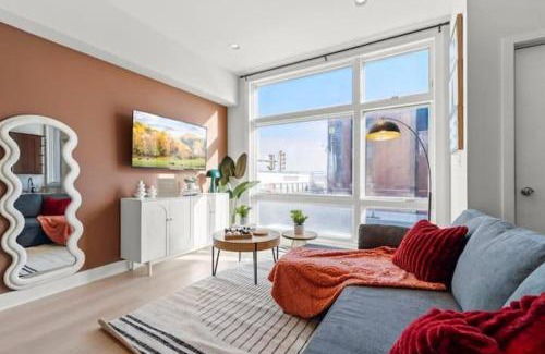 Fairmount Apartamento | Modern 1BR Near Metro - Walk to MET & Cafes - Free Parking