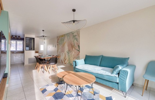 Les Sables d'Olonne Chalet De Esquí | Casa moderna y piscina compartida