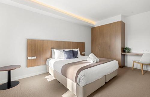 Callala Beach Hotel | Modern 2 Bed Apartment - 6 Min walk to beach