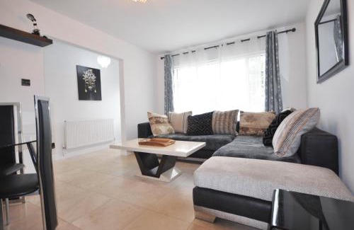 Luton Apartamento | Modern 2 Bed Apartment