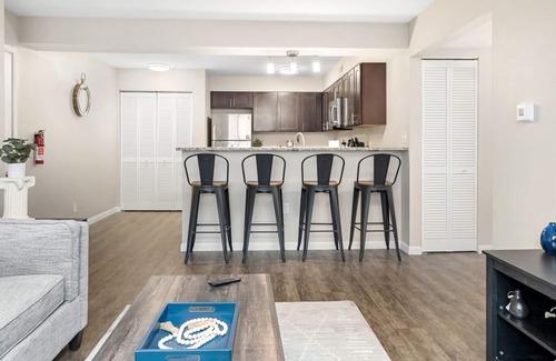 University District Apartamento | Modern 2 Bed Apartment in the Heart of Columbus