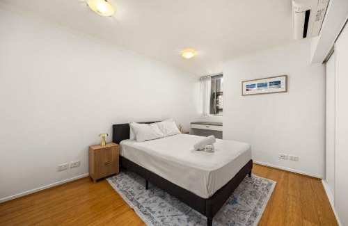 South Brisbane Apartamento | Modern 2-Bed Apartment with Gym & Sauna Access