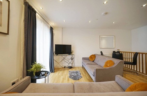 Leeds Apartamento | Modern 2 Bed Apartment With Juliet Balcony - DHB Stays
