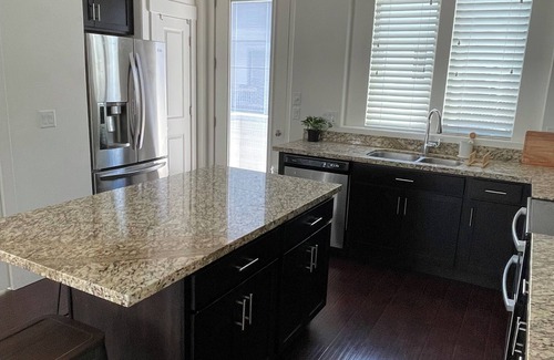 Daybreak Casa | Modern 2 bed Daybreak Townhome Near Oquirrh Lake!