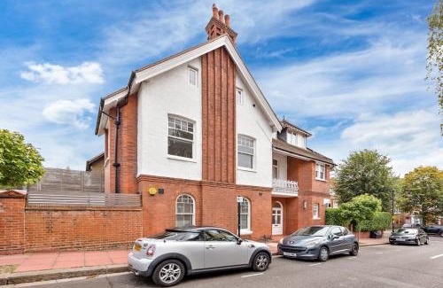 West Hampstead Apartamento | Modern 2 Bed Flat - Sleeps 6 - With Garden - West Hempstead - Near Station
