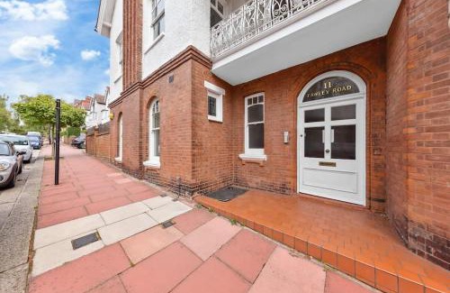 West Hampstead Apartamento | Modern 2 Bed Flat - Sleeps 6 - With Garden - West Hempstead - Near Station