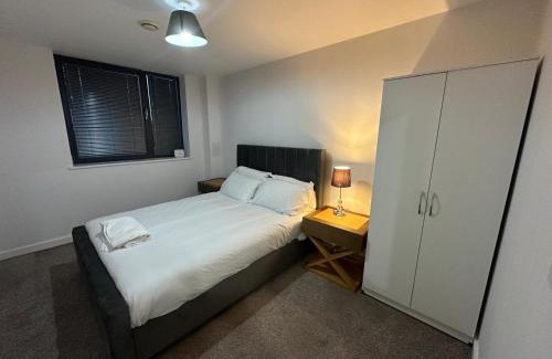 Basildon Apartamento | Modern 2 Bed Flat with parking Next to Basildon Station