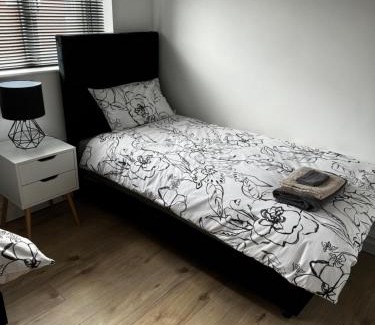 Blyth Casa | Modern 2-bed in Blyth centre