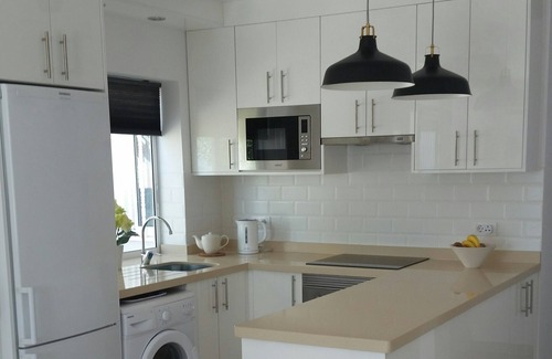 Los Gigantes Apartamento | Modern 2 bed in popular Los Gigantes with private garden, terrace & sea views