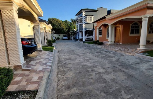 Puerto Plata Apartamento | Modern 2 Bedroom Apartment 5b in Puerto Plata
