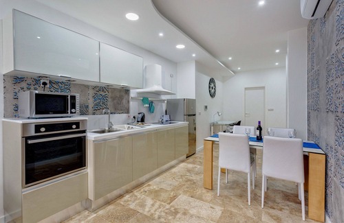 St. Julian's Apartamento | Modern 2 Bedroom Apartment in St Julians