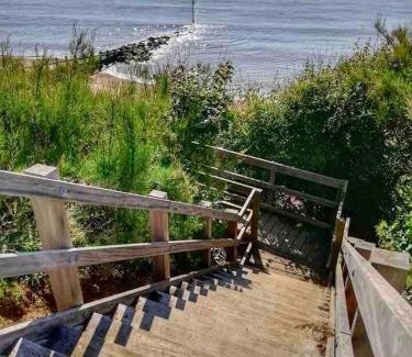 Felixstowe Apartamento | Modern 2 Bedroom Apartment with Sea view