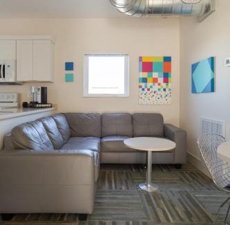 Historic Edgefield Casa | Modern 2 Bedroom Condo In Heart Of East Nashville