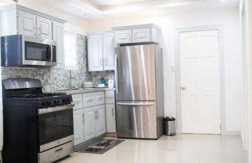 Georgetown Apartamento | Modern 2 Bedroom in Georgetown