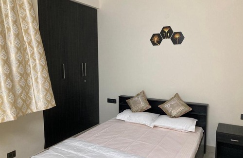 Vasant Kunj Apartamento | Modern 2 BHK Apartment near Airport in South Delhi