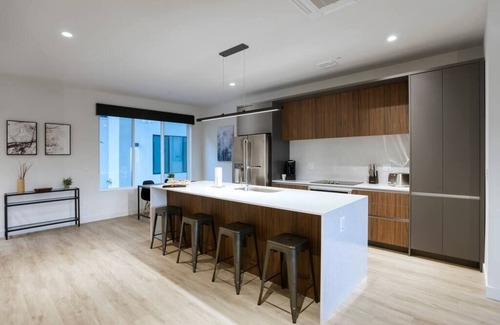 Security Acres Apartamento | Modern 2-BR next to Old Town Scottsdale