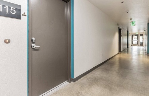 Chico Apartamento | Modern 2 BR Upgraded Amenities Near CSU+ Pool