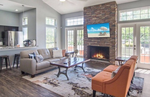 Woodlawn Apartamento | Modern 2bed 2bath