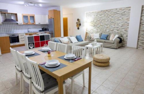 Koutsouras Apartamento | Modern 2bedroom flat with spacious balcony 2