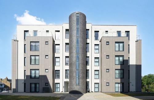George Green Apartamento | Modern 2BR/ 2BA Heathrow Apartment + Free Parking