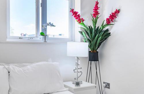Woolwich Casa | Modern 2BR Apartment - 25min to Central London