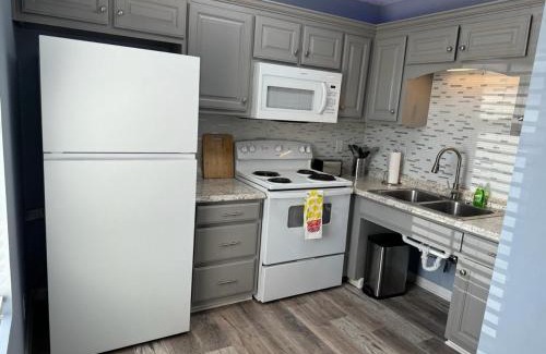 Shelbyville Apartamento | Modern 2BR Apartment near Downtown Shelbyville