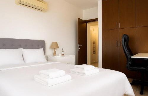 Limassol Apartamento | Modern 2BR Apt - Near Casino & MyMall - 3km Beach
