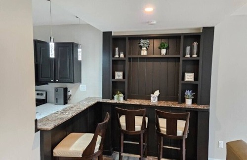 Maryville Apartamento | Modern 2BR in Great Location (202)