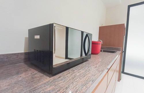 By Pass Ngurah Rai Apartamento | Modern 2Br (No Kitchen) Apartment Skales Residence Nusa Dua Bali