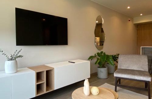 Centro Financiero de San Isidro Apartamento | Modern 2BR with Balcony in San Isidro