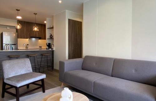 Centro Financiero de San Isidro Apartamento | Modern 2BR with Balcony in San Isidro