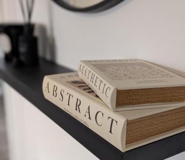 Stockton-on-Tees Casa | Modern 2BR with Parking - Great for Contractors and Relocators - Long Stay Rates