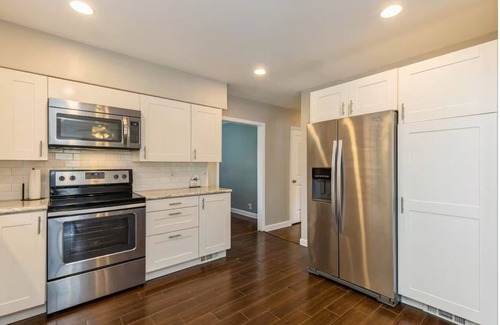 Des Moines Casa | Modern 3-Bed,2-Bath Retreat