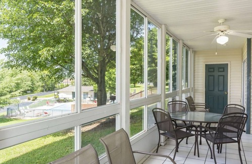 Branson Condominio | Modern 3-bed 3-bath Condo - No Stairs! New kitchen!
