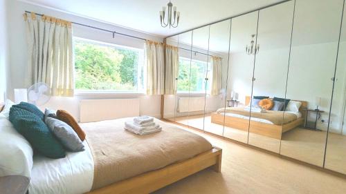 Olton Casa | Modern 3 Bed Home - Solihull Centre