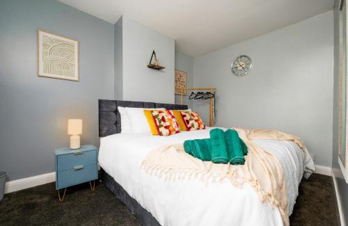 Warmsworth Casa | Modern 3 bed minutes from the A1 & the Races!